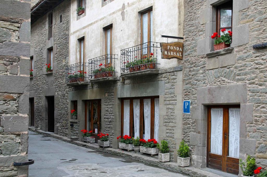 Penzion Fonda Marsal Tavertet Exteriér fotografie